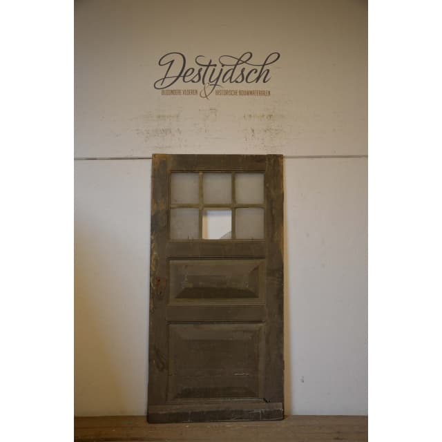 GL 110 Deur met glas